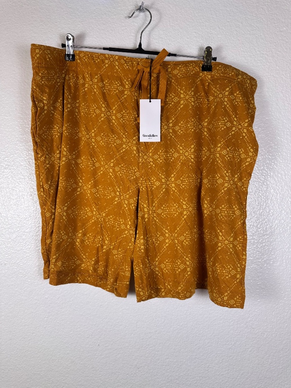 Goodfellow & Co Mustard Printed Pull-On Shorts. Sz XXL.